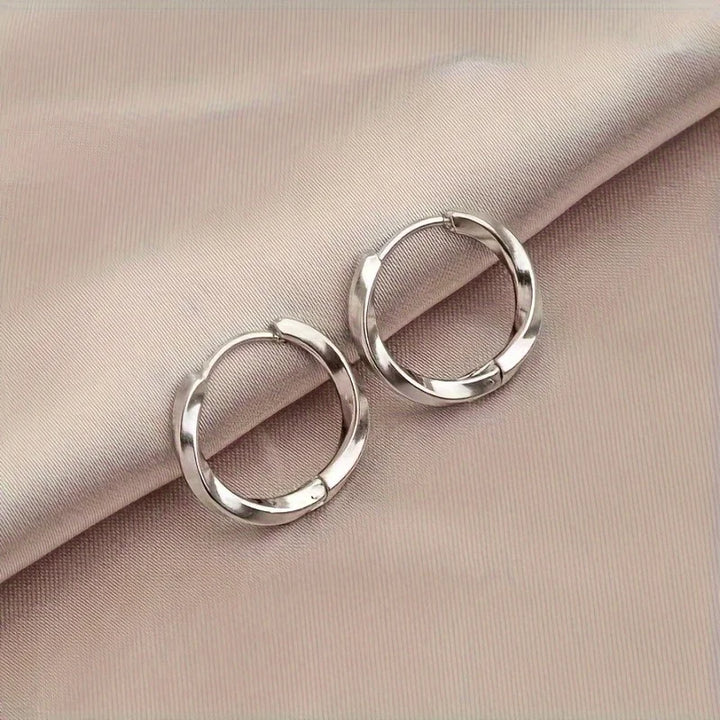 Minimalistinės geometrinės auskarai